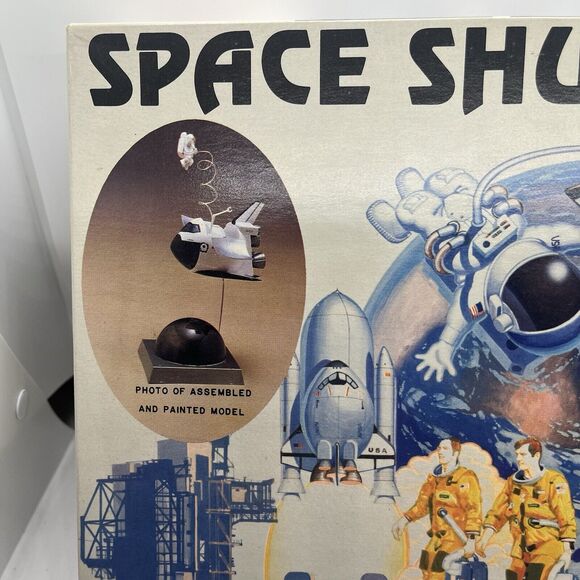 Hasegawa Minicraft Space Shuttle Plastic Model Kit #1198U - Picture 5 of 11